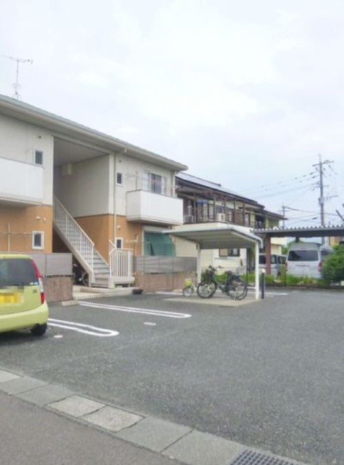 サンライズ北野の駐車場