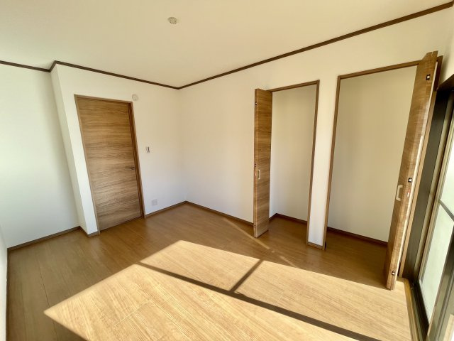 【中古戸建】高崎市大橋町の洋室|■洋室