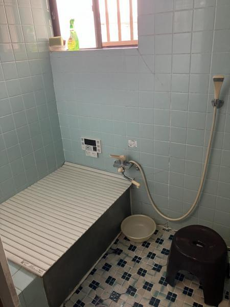 山之上5丁目　中古一戸建ての浴室|浴室
■物件内覧・資金計画相談・住宅ローン相談、リフォーム相談、お問合せ受付中■
※当日・翌日のご内覧、ご相談はお電話でのお問合せがスムーズです！