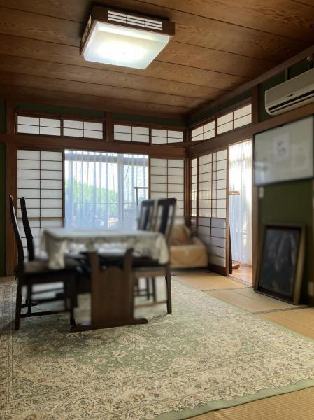 山之上5丁目　中古一戸建ての和室|和室10.0帖
■物件内覧・資金計画相談・住宅ローン相談、リフォーム相談、お問合せ受付中■
※当日・翌日のご内覧、ご相談はお電話でのお問合せがスムーズです！