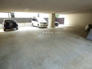 【駐車場】 | 敷地内駐車場