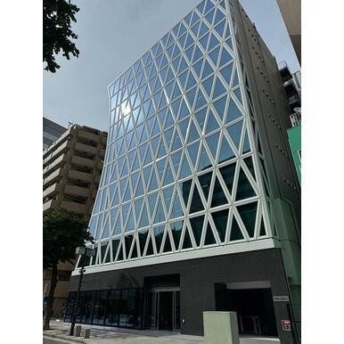 タクエー吉田町ビルの外観