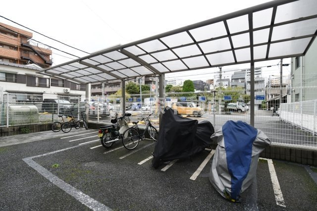 エスコート蒲田のその他共用部分|バイク置き場　空き状況等詳細はお問合せください。