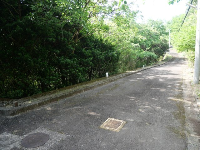 Villa Town紀ノ郷①の前面道路含む現地写真