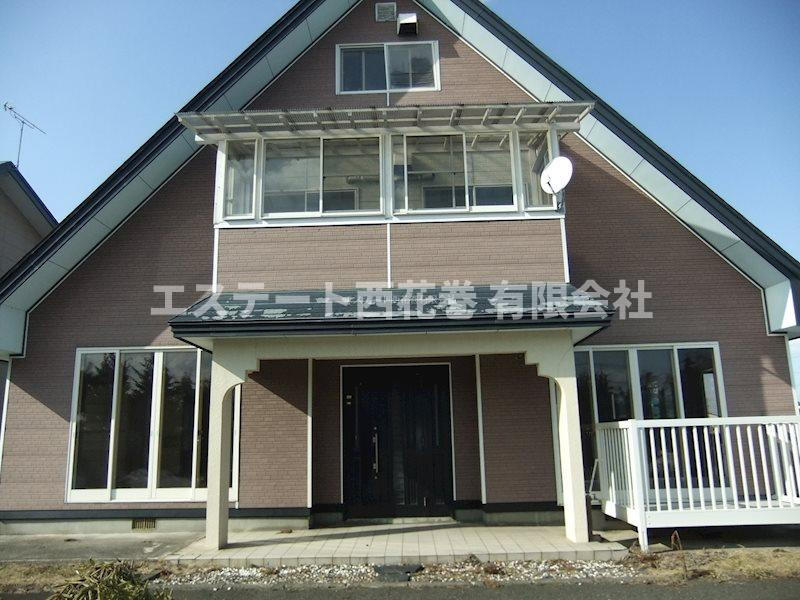 花巻市中北万丁目　土地建物の外観|主たる建物