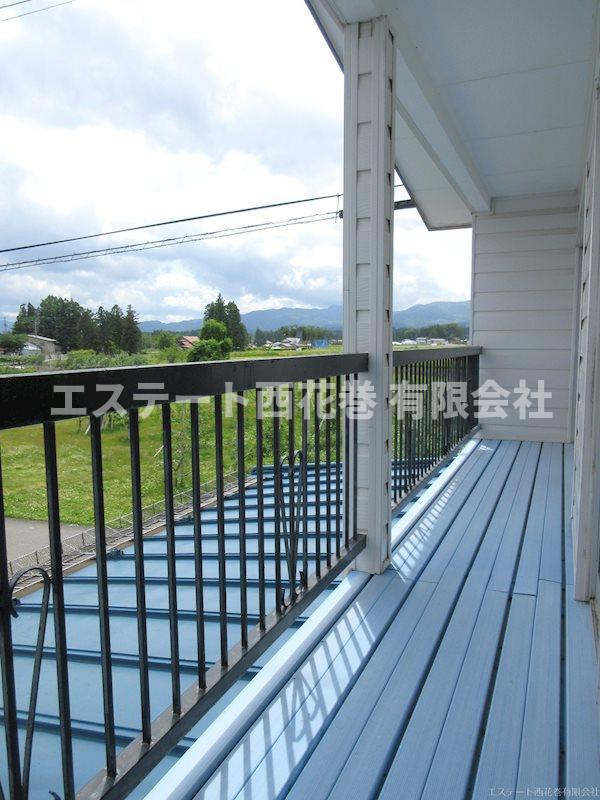 花巻市円万寺字下中野　土地建物のバルコニー|ベランダ