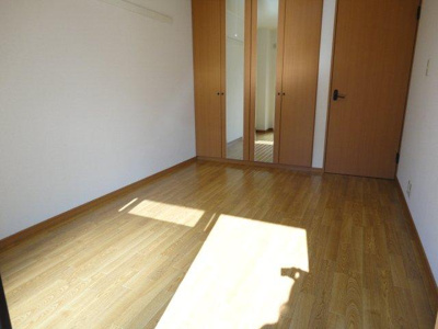 【内装】 | ピュア・タウン | 室内