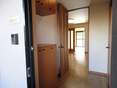 【内装】 | ピュア・タウン | 廊下