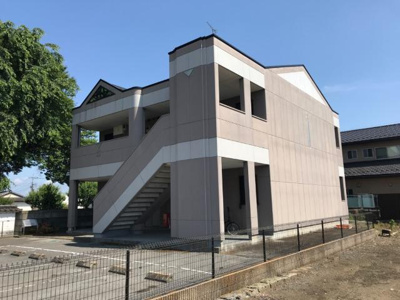 【外観】 | ピュア・タウン | 外観写真（昼）