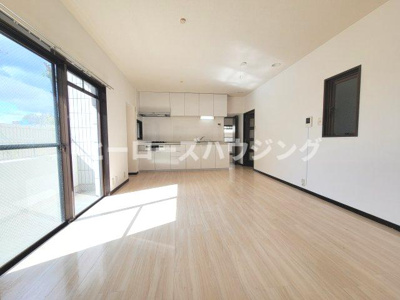 【居間・リビング】 | アルプス東豊中マンション