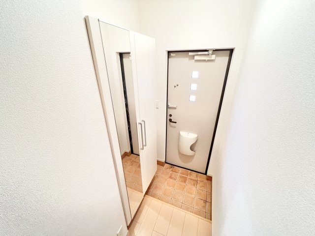 エスティーヌシャルムの玄関|※同タイプ参考写真