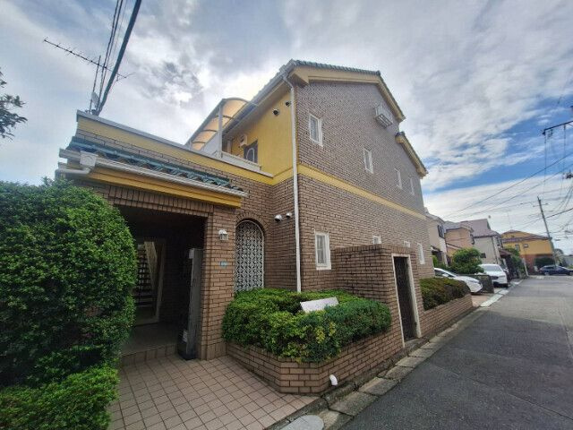グランドールアベニュ 
