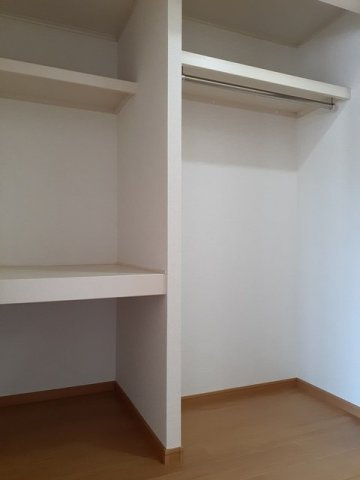 プリムローズＡの収納