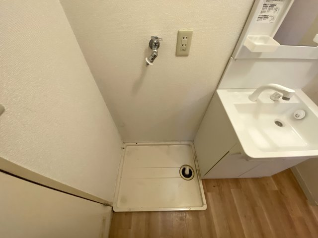 【洗面所】 | コーポツインチェリー