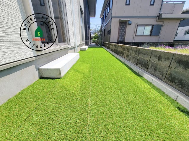 宮崎市太田1期-3棟（2号棟）の庭|お庭で自由な時間を過ごせます。