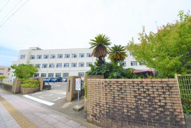 宮崎市太田1期-3棟（2号棟）の周辺|大淀中学校