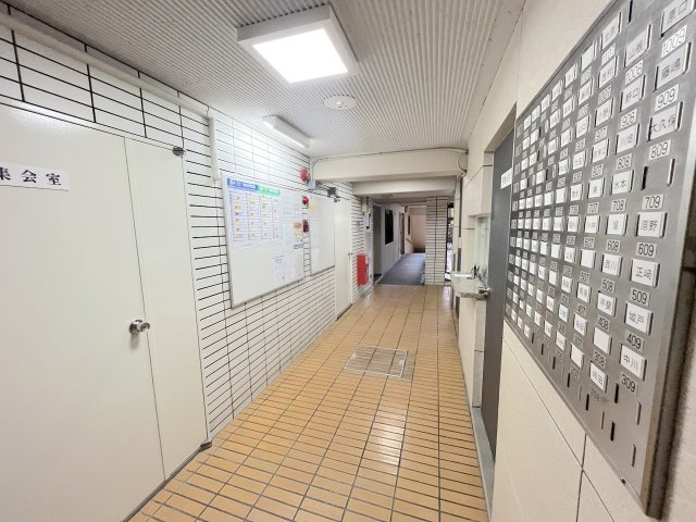 チサンマンション西公園のエントランス