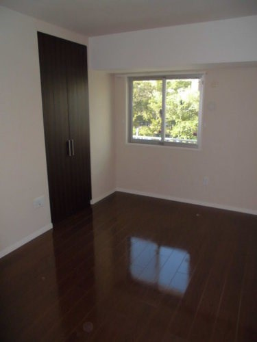 ライオンズ東山レジデンスの寝室