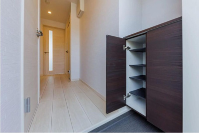 【玄関】 | 2023年建築！敷地：300坪以上！収益アパート