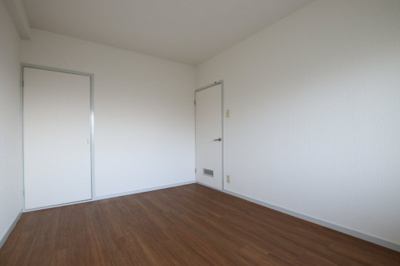 【寝室】 | アプティ3番館