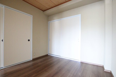 【寝室】 | アプティ3番館