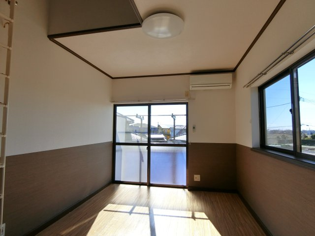 スカイコート求名の居間・リビング