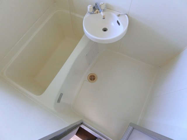 スカイコート求名の浴室