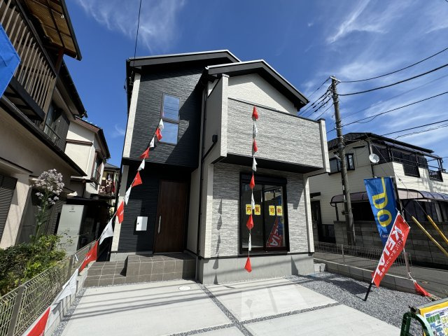 松戸市西馬橋４丁目新築戸建【旭町小学校：10分】の外観|完成済み内覧可能です！