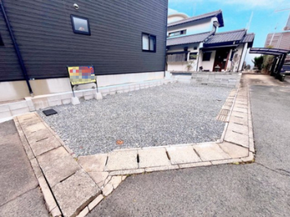 雁の巣１丁目戸建ての駐車場