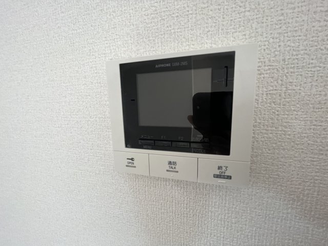 【セキュリティ】 | ソレイユ箱崎 | 別号室の写真になります。現況優先。