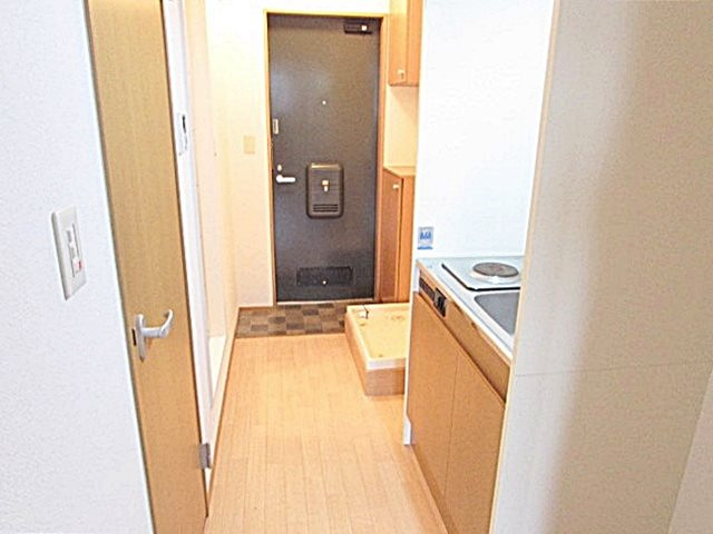 カサベルデ仁川の玄関