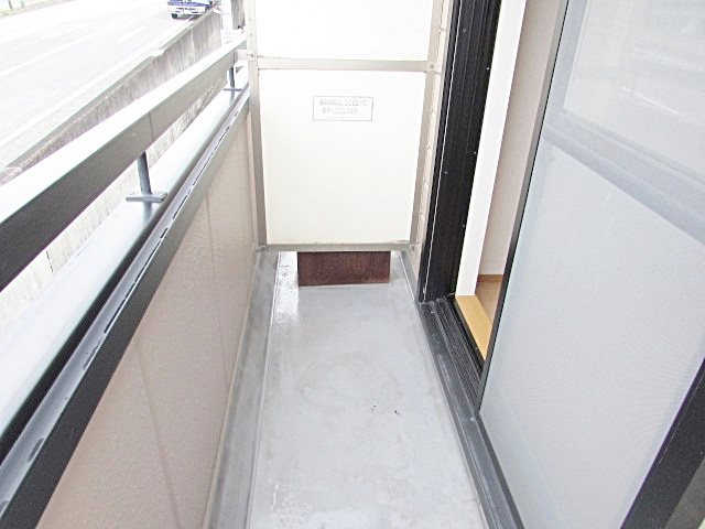 カサベルデ仁川のバルコニー|バルコニーからの眺めを楽しみながら食事をしませんか