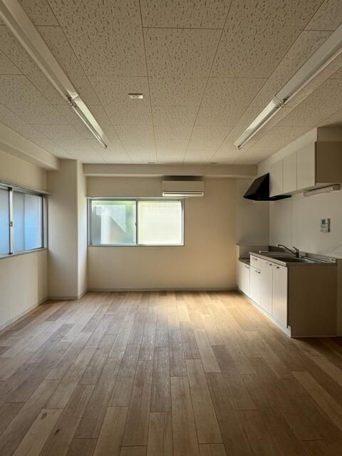 カサデ元町ビルの寝室