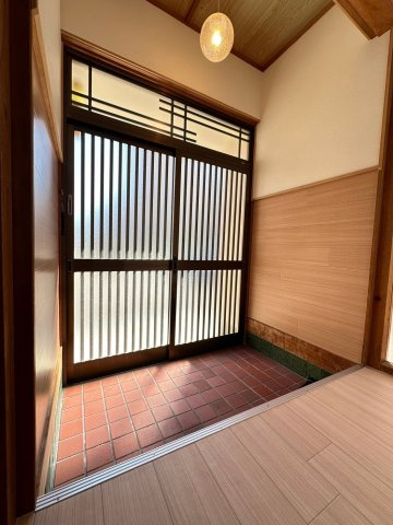 下村ハウスの玄関