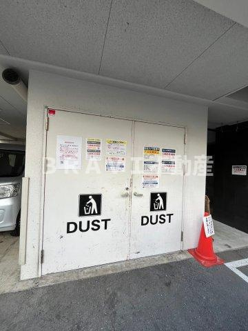セレニテ本町グランデ　BRAVI不動産のその他共用部分|【セレニテ本町グランデ】ゴミ置き場です
