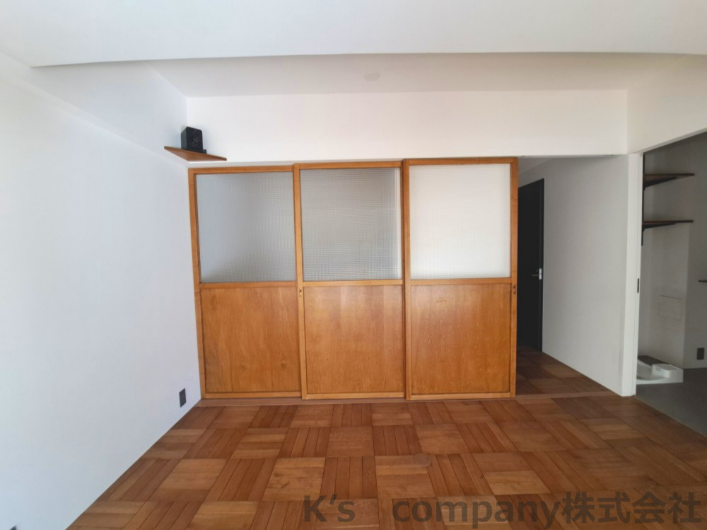 茅ヶ崎市柳島海岸　クリオ茅ヶ崎柳島海岸の居間・リビング|木のぬくもりを感じる空間です☆