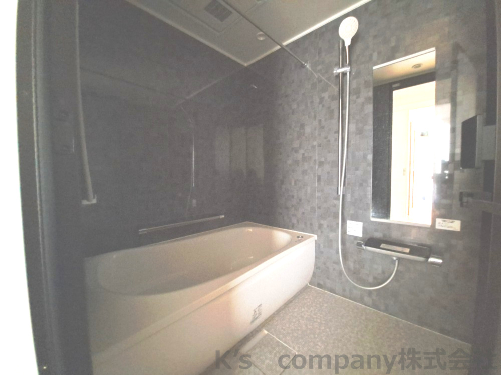 茅ヶ崎市柳島海岸　クリオ茅ヶ崎柳島海岸の浴室|浴室もリノベーション済みでキレイです♪