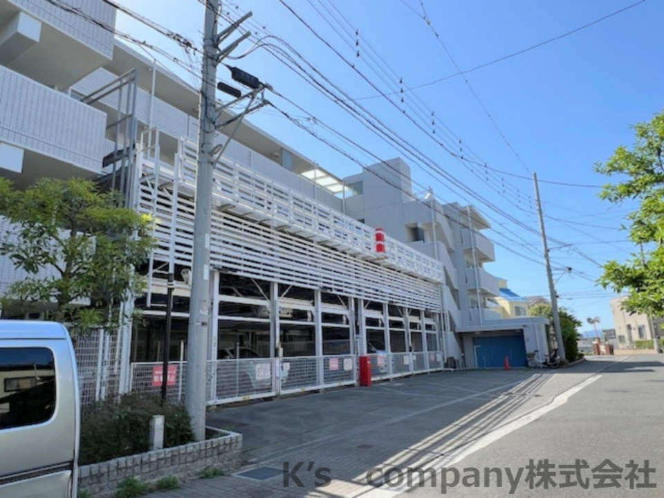 茅ヶ崎市柳島海岸　クリオ茅ヶ崎柳島海岸の駐車場|機械式駐車場◇