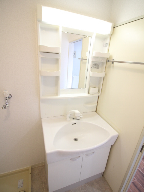 ソレーユYAMADAの独立洗面台