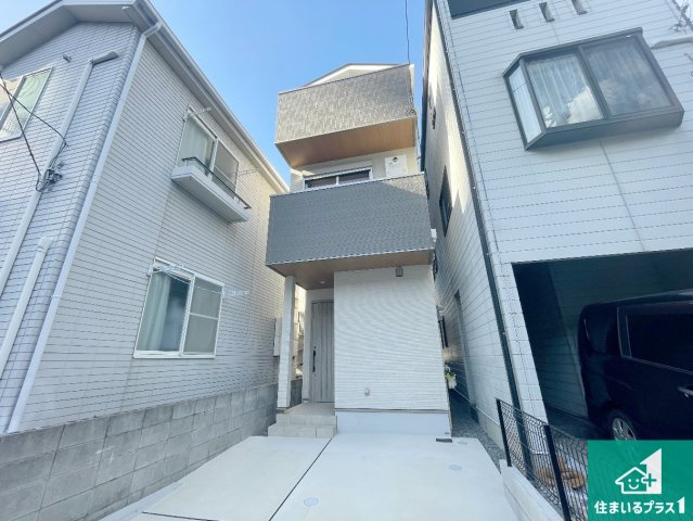 神戸市須磨区村雨町　新築未入居の外観|お客様に長く安心して住んでいだだける事にこだわった家づくり！住んでからのアフターサービスにもしっかりと取り組んでいます！