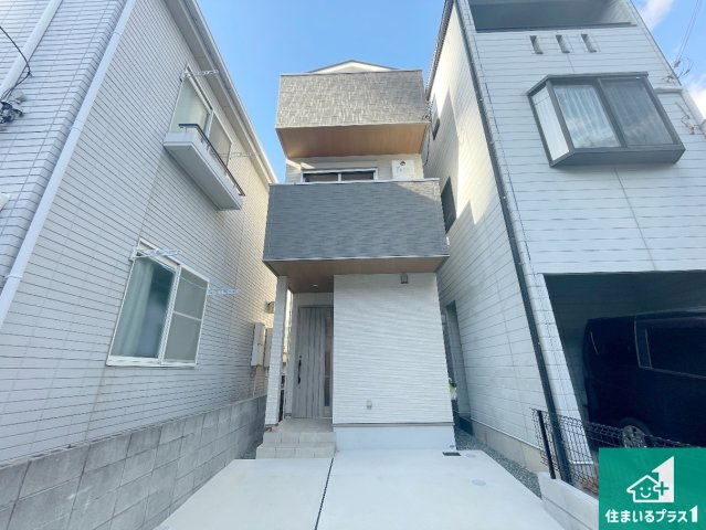 神戸市須磨区村雨町　新築未入居の外観|安心の10年保証！外観を美しく保ち、雨水で汚れを落とします！気になることがありましたら、お気軽にお問い合わせください！