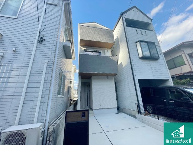 神戸市須磨区村雨町　新築未入居の外観|お客様に長く安心して住んでいだだける事にこだわった家づくり！住んでからのアフターサービスにもしっかりと取り組んでいます！