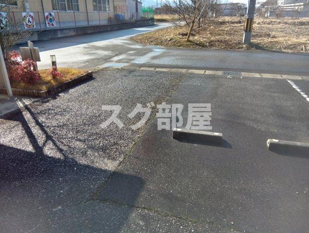 belle　familleの駐車場