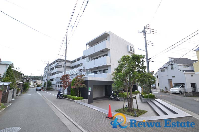 クリオ茅ヶ崎柳島海岸の外観