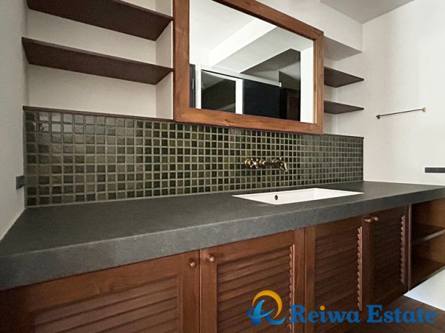 クリオ茅ヶ崎柳島海岸の独立洗面台