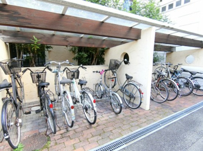 【その他共用部分】 | カサ・ソル・パティオB棟 | 駐輪場★