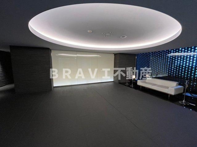 ドゥーエ立売堀　BRAVI不動産のロビー|ロビーです