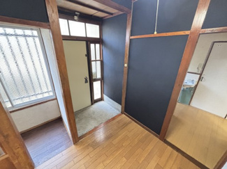 【玄関】