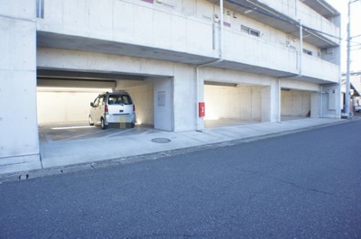 【駐車場】 | Ｌｏｒｉｎｓｅｒ　Ｄｏｒｆ