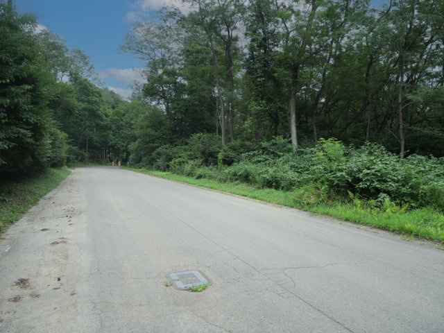 磐梯七ツ森グリーンビレッジ①の前面道路含む現地写真